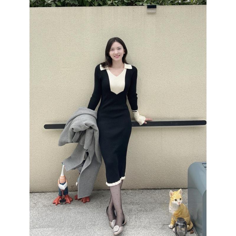 

Ретро контрастное тонкое трикотажное платье с V-образным вырезом, высококлассное, с легкой роскошью, достойное, атмосфера осени и зимы, нижнее платье XL чёрный