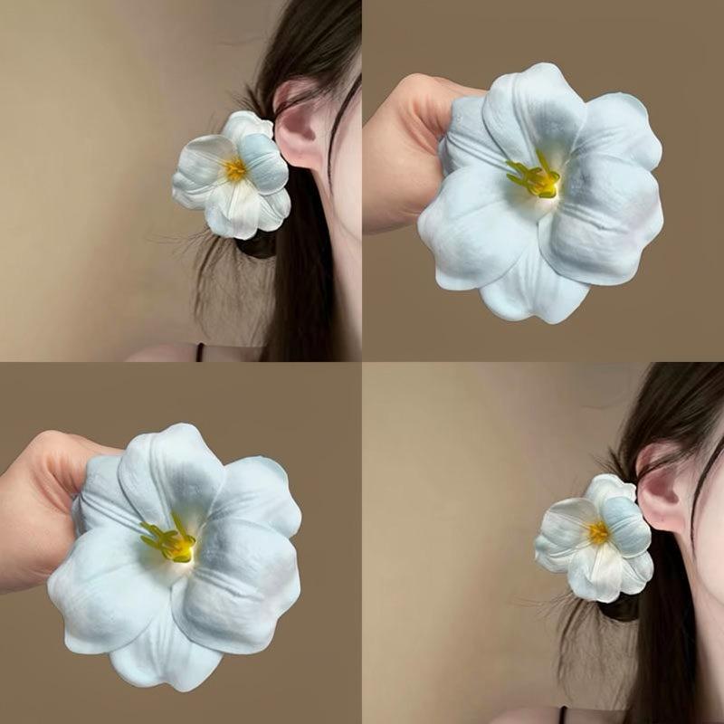 Metal foam flower hairpin, advanced sense, exquisite elegance, seaside vacation style, duckbill clip, design sense, niche hair accessories