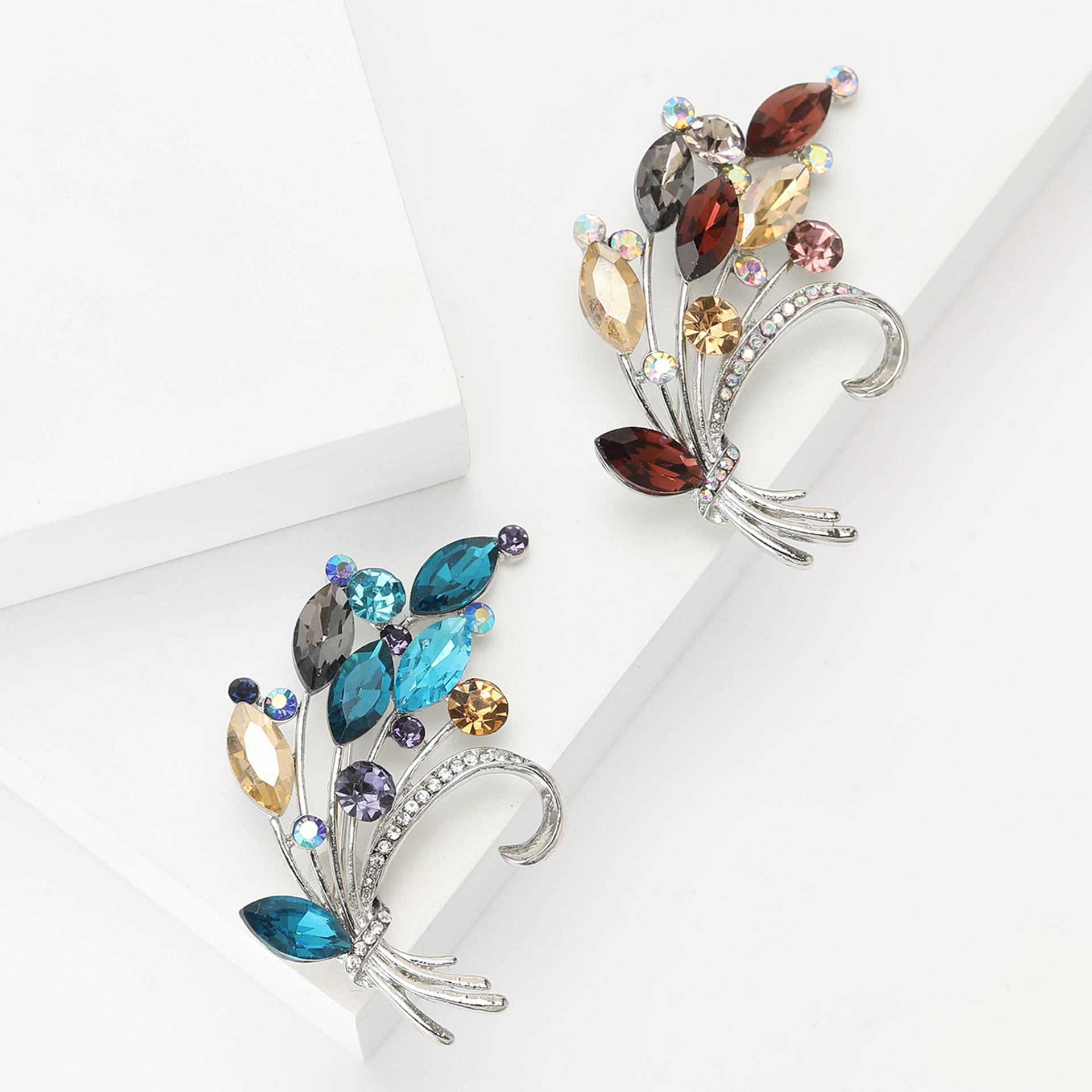

High-Grade Alloy Rhinestone Bouquet Brooch Exquisite Women S Dress Suit Corsage Jewelry Pin
