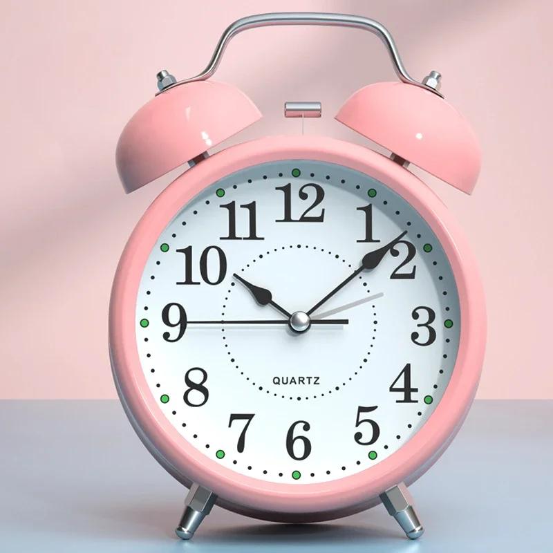 4-calowy podwójny dzwonek głośny budzik metalowa rama 3D tarcza z podświetleniem bateria zasilana biurkowy budzik stołowy do domu i biura