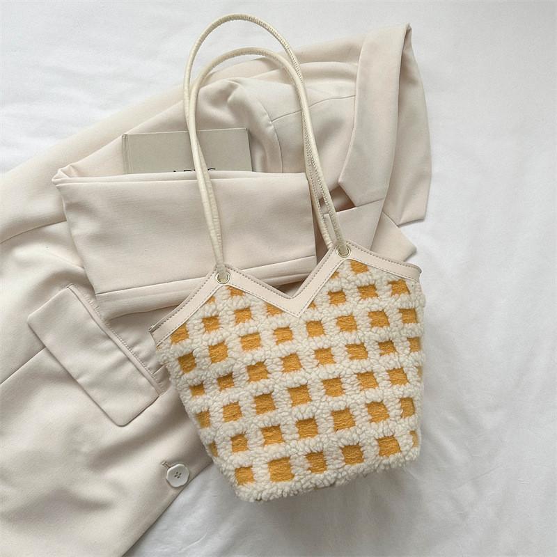 Fashionable Minimalist Shoulder Bag Stylish Tote Bag Large Capacity Perfect For Everyday Use