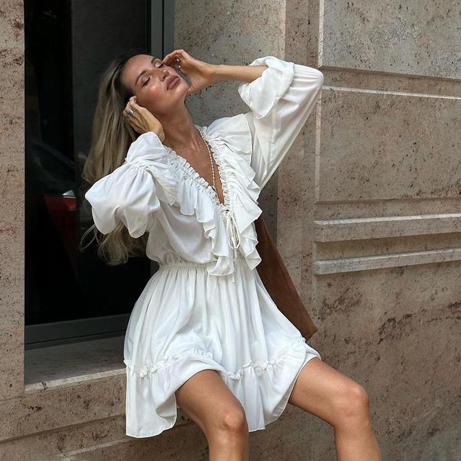 New Fashion V-Neck Ruffled Sleeve Volante Sleeve White Dress Spring Women's Design Sense Puff Skirt