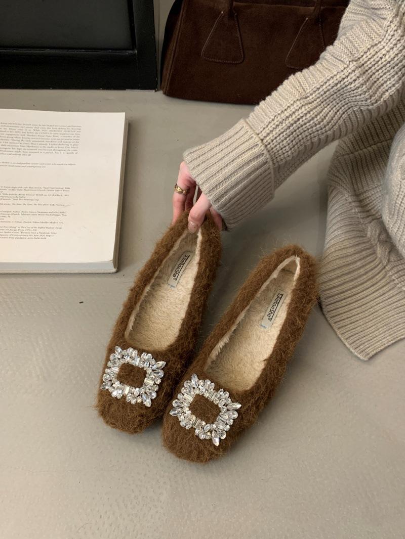 

2025 осень и зима новая французская нежная обувь на плоской подошве, пушистая женская обувь в стиле феи, на одном педале, бархатная теплая женская обувь, универсальная 39 коричневый