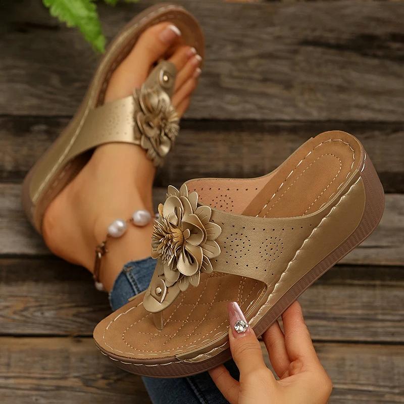Fashion Fashion Flower Wedge Slippers for Women Summer 2025 Clip Toe Platform Flip Flops Woman Casual Thick Sole Beach Sandals Plus Size