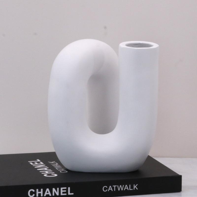 

Простой современный гальванизированный металлический декоративный шар, креативная сине-белая витая цветочная композиция, украшения, S-образная модель локтя, аксессуары для дома