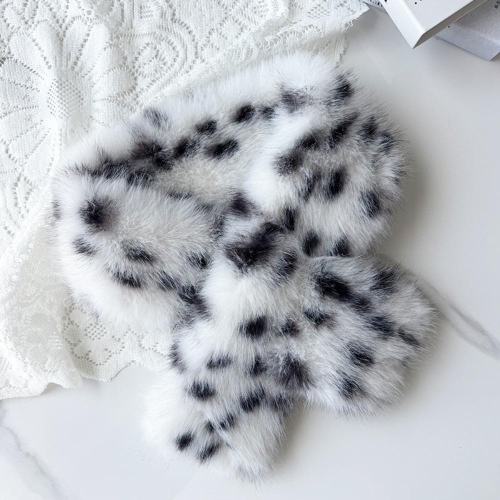 Soft Plush Scarf Thickened Leopard Print Scarf Warm Winter Scarf  For Women