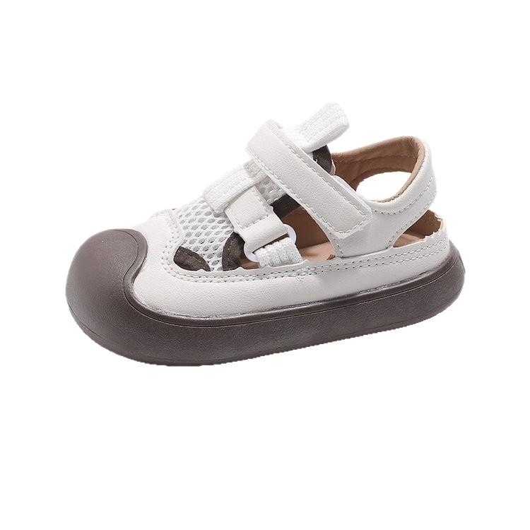 Boys Baotou sandals 2025 summer new children's beach shoes soft sole Korean version breathable girls sports sandals network