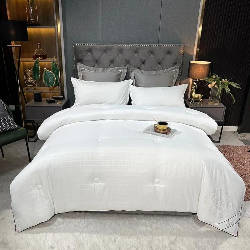 Premium Silk Quilt Square Grid Cotton Fabric Comforter Chinese Xiang Marriage Quilts Double Bed Summer Duvets 220x240