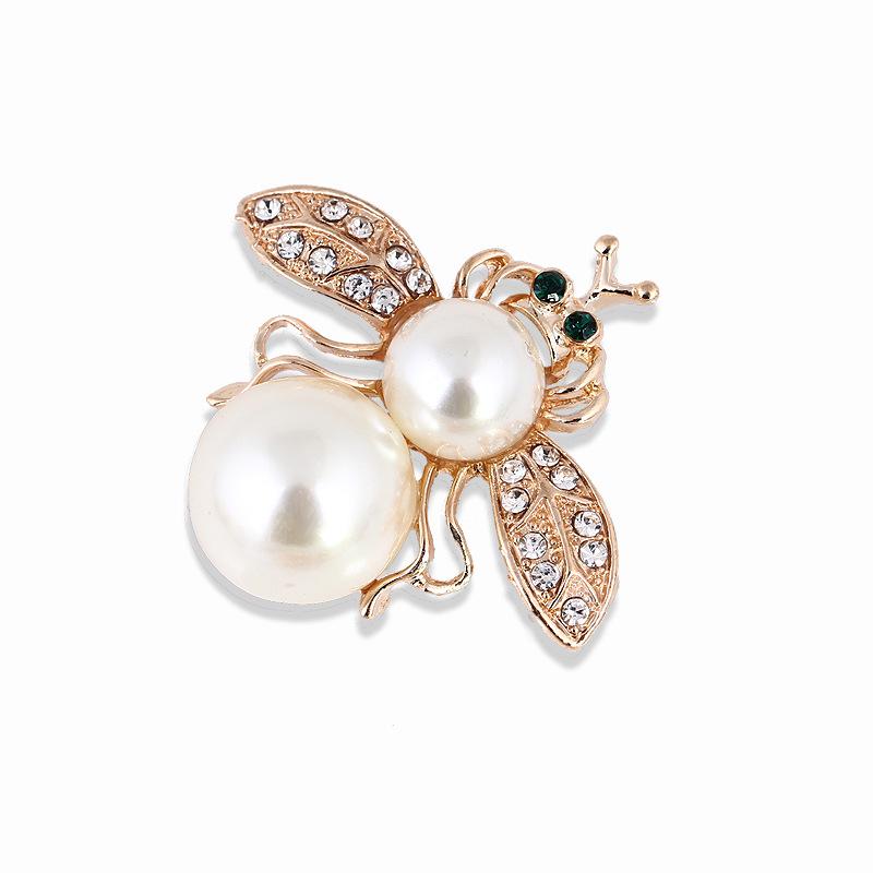 Fashion Mini Cute Bee Wasp Insect Brooch Pin Women's Accessories Wholesale