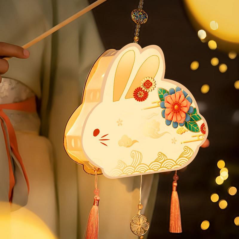 Solid Wood DIY Lantern Kit: Horse Year 2026 Festive Handheld Flower Lantern for Kids