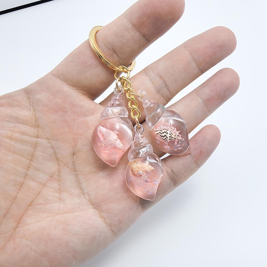 Luminous Transparent Conch Keychain Y2k Trendy Bag Pendant for Women Couple Family Keychain Pendant