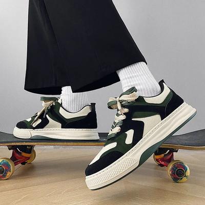 Skateboard Men Shoes Fashion Designer Casual Shoes for Men Autumn Two-tone Lace Up Flat Mens Sneakers School Couple Footwear New