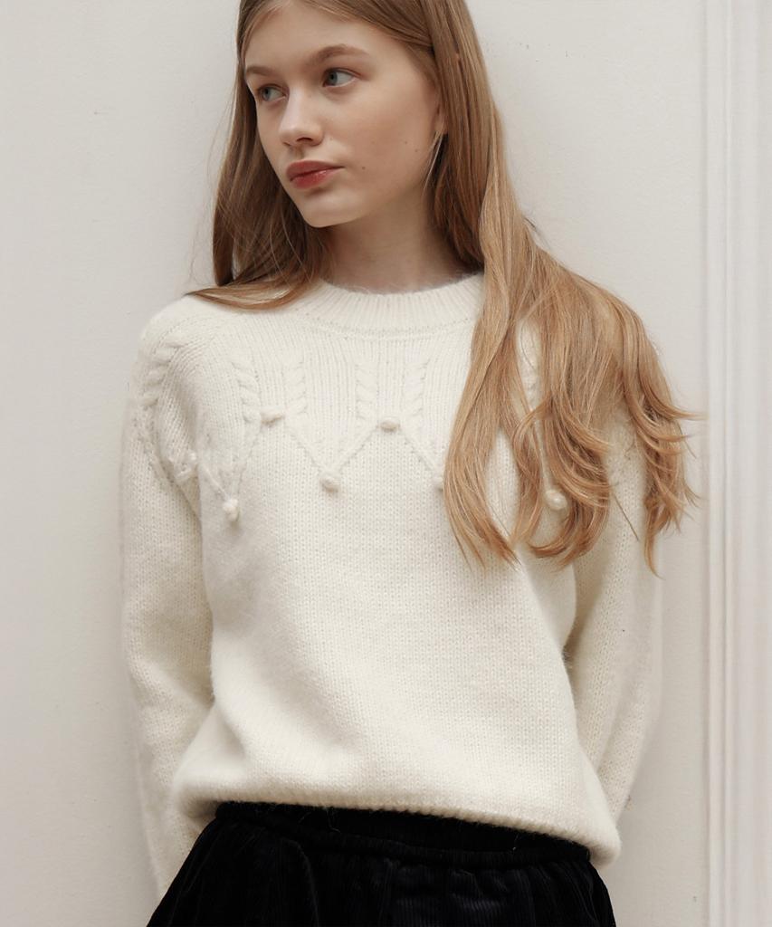 Waiowai Pom Pom Round Knit_Ivory