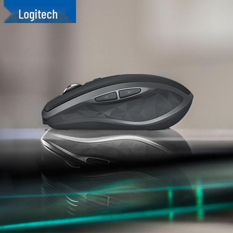 Logitech Anywhere 2S Multi-Device Wireless Mouse