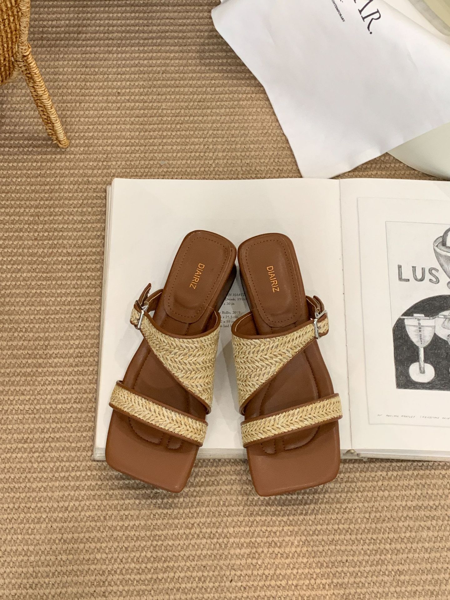 Slippers Square Toe Open Toe Straw Wovensandalswomen Ssummer Outdoor Wear Low Heel French Styleromanvacation Beach Shoes 35