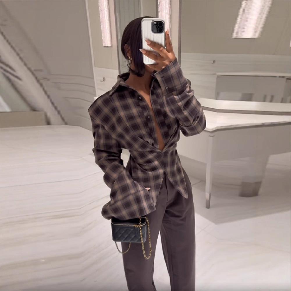

Women s Checkered Shirt with Knot Front Detail in Black and White S