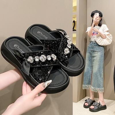 Sommer neue Pailletten Strass Sandalen ultraleichte Sohle Ein-Wort Schlappen Zehenfrei Muffinsohle vielseitige ausländische Freizeitschuhe