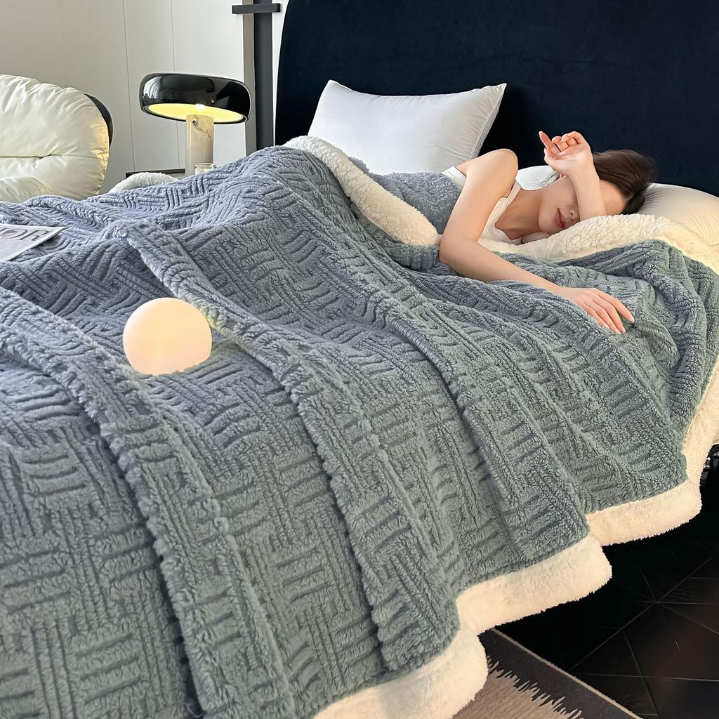 Thick Fleece Blanket Ultra-Soft All-Season Couch Camping Travel Machine Washable Cozy Home Decor For Living Room Bedroom Office