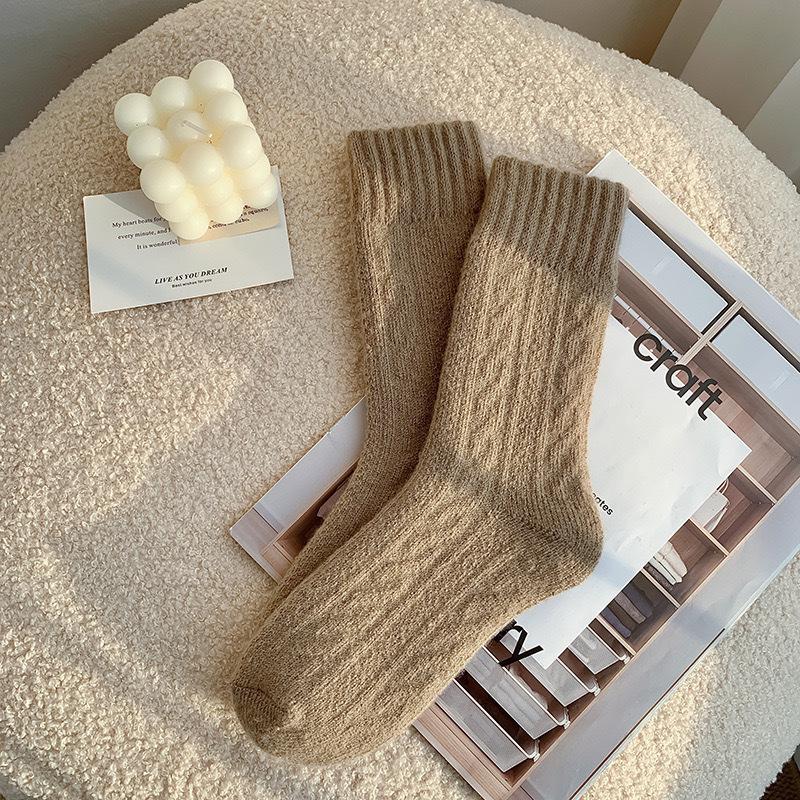

Women s Bowknot Cashmere Socks - Thick, Warm Mid-Length Socks for Autumn and Winter, Coffee Terry Design. One Size