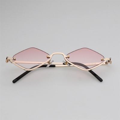 Occhiali da Sole da Donna a Forma di Diamante Piccoli Hip Hop Mezza Montatura Occhiali da Sole Metallici Stretti per Donne Uomini