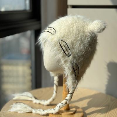 Neuer Niedlicher Bärenohren Plüschhut Damen Herbst und Winter Verdickter Warmer Ohrenschützhut Niedlicher Gesichtsenthüllender Kleiner Strickhut