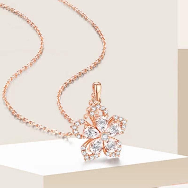 Full Diamond Peach Blossom Necklace Women'S Lamp Luxury Plum Blossom Pendant Ins Niche Premium Versatile Sesen Clavicle