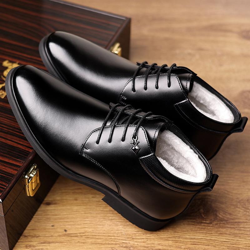 Outdoor Men's Cotton Shoes Fashionable Retro Middle-aged And Elderly Soft-soled Anti-slip Men's Winter Velvet Warm Snow Boots
