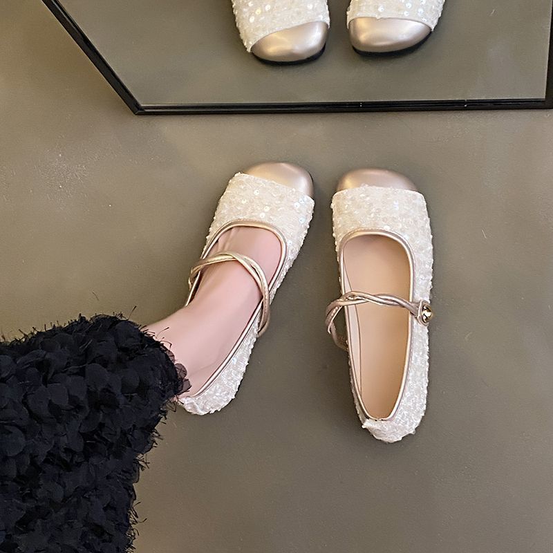 Evening shoes grandma shoes gentle single shoes women's 2025 spring temperament flat bottom small fragrant style square head new Mary Jane shoes