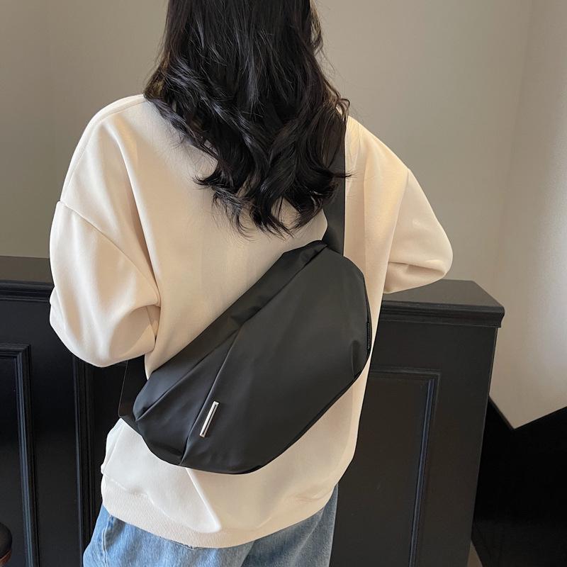 2025 Autumn/Winter Casual Shoulder Crossbody Bag - Trendy, Simple, Small Square Design