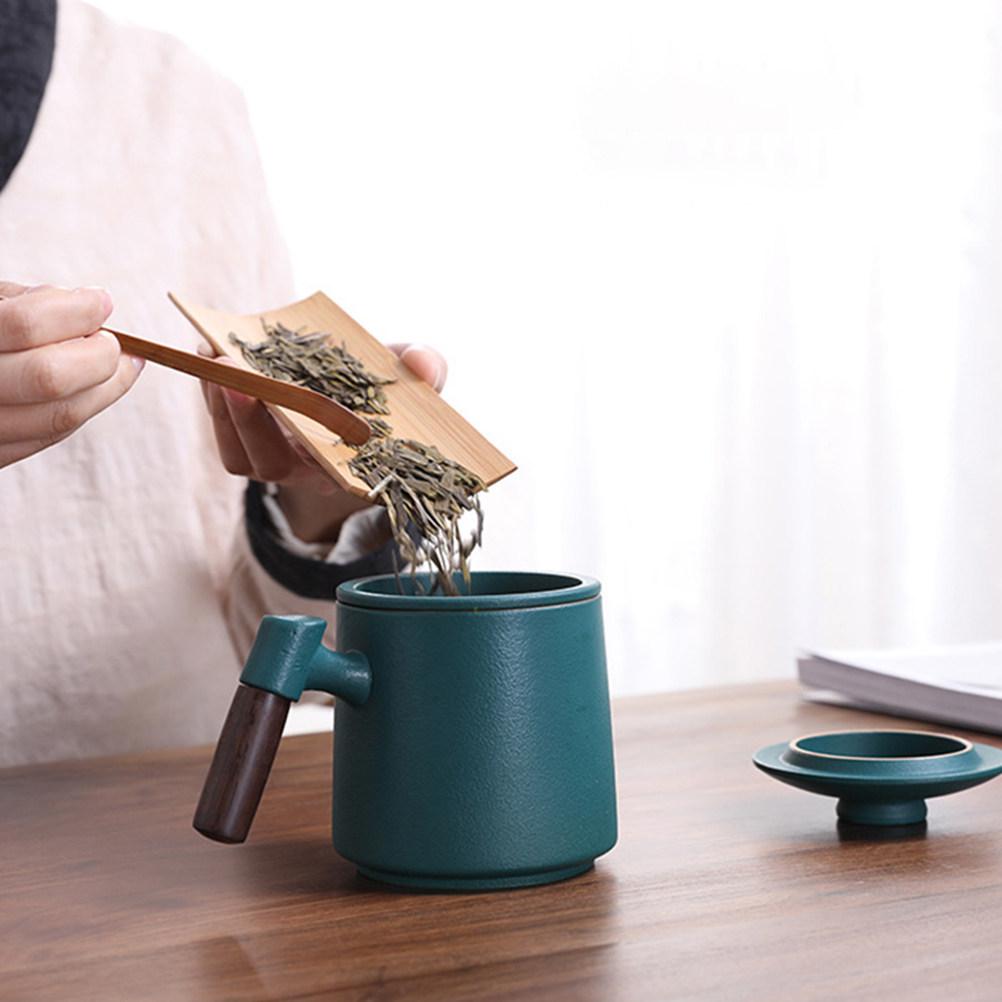 1Set Ceramic Tea Mug with Wood Handle and Built-in Stainless Steel Infuser Retro Texture Smooth Finish for Home Office Dorm Tea
