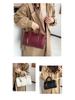 2025 Autumn/Winter Vintage Woven Women's Pillow Shoulder Bag