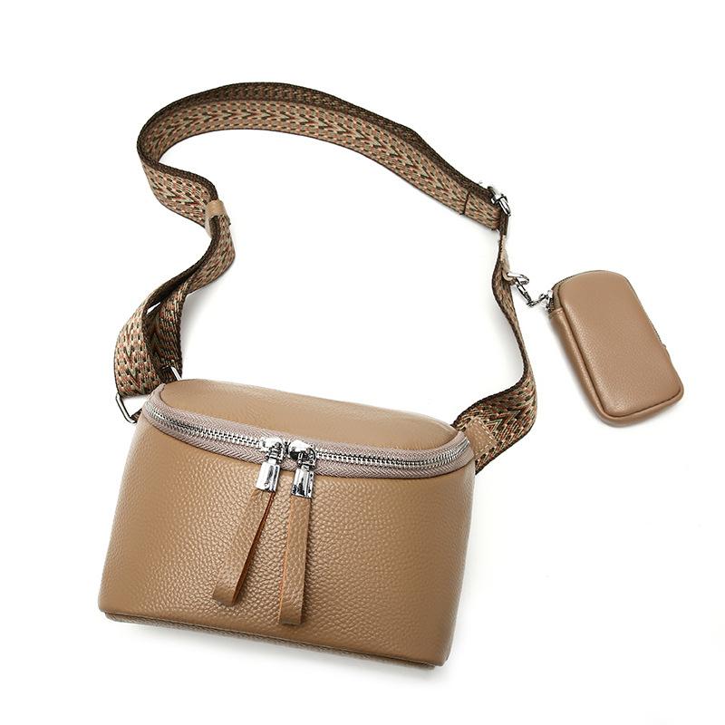 Leather Women'S Bag First Layer Cowhide Women'S Shoulder Messenger Bag Mini Small Lunch Box Bag Simple Breast Bag Tide