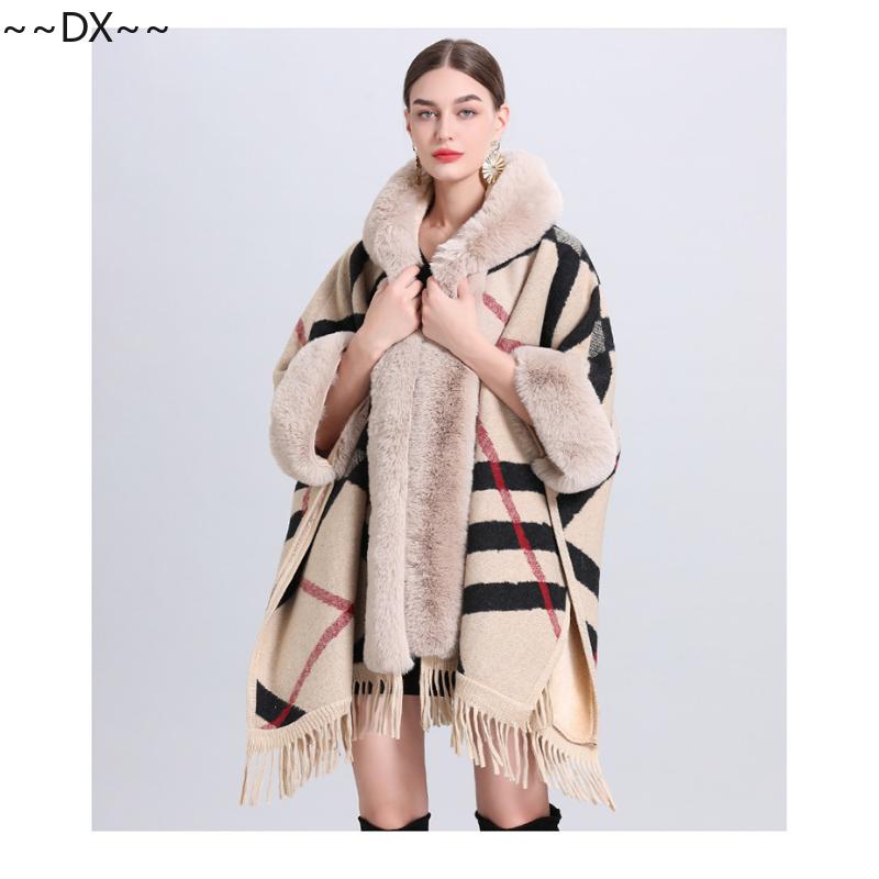 Новая накидка-шаль спицами из снежинок и флиса с толстым меховым воротником. One size — фото 17