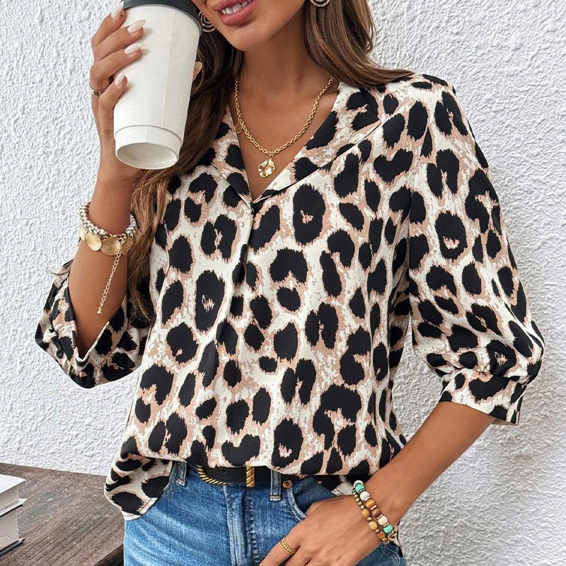 Women s 2026 Autumn New Stitched Lapel Button Fashion Casual Leopard Print Mid-Sleeve Shirt S бежевый