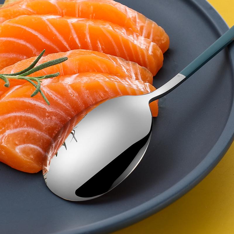 In-Stock Stainless Steel Portable Cutlery Set: Travel Flip-Top Case with Fork, Spoon, and Chopsticks