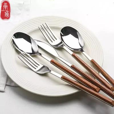 Ensemble de couverts avec manche en bois en acier inoxydable, couteau, fourchette et cuillère, niveau d'apparence élevé, couteau à Steak d'hôtel, cuillère à café, couverts occidentaux