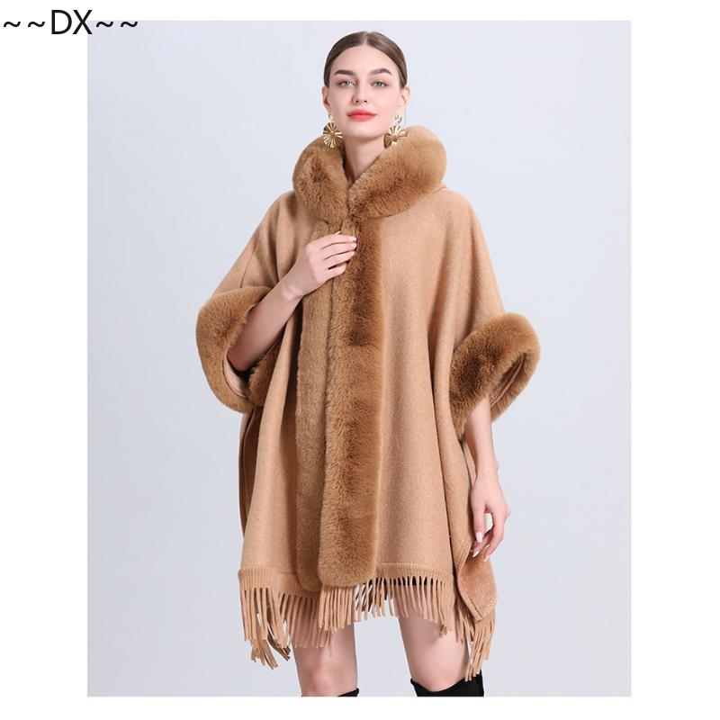 Новая накидка-шаль спицами из снежинок и флиса с толстым меховым воротником. One size — фото 7