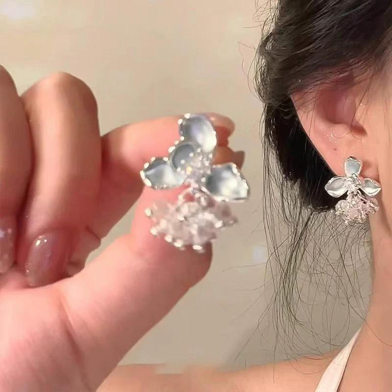 

2025 High-End Silver Flower Earrings - Spring & Summer Collection for Women