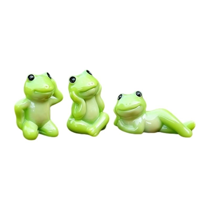 Set of 3 Frogs Desk Decors Mini Resin Figurines with Playful Poses for Monitor Top Shelves Entryway Tables Styling or Car Dashboard Display