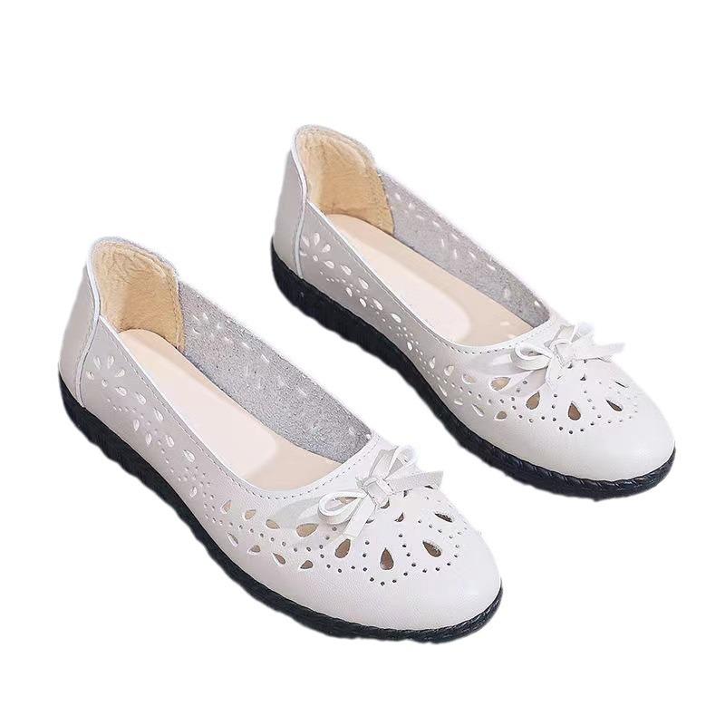 Summer Soft Leather Mother Shoes Non-slip Soft Sole Middle-aged and Elderly Hollow Breathable Sandals Women's Comfortable Casual Elderly Hole Shoes