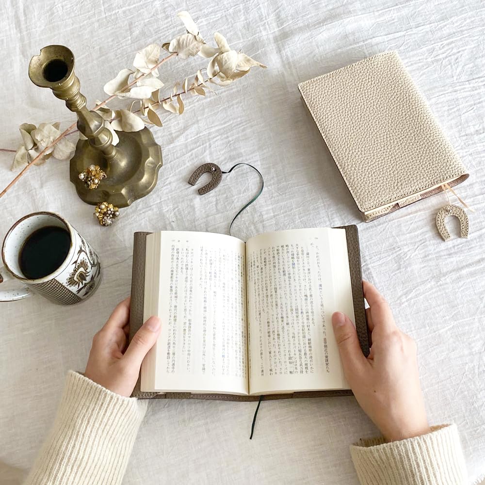 Gratia Horseshoe Book Cover with A6 Genuine Embossed Stylish and Made in G011KH Bookmark, Size, Paperback, Leather, Shrink-Resistant Leather, Cute,