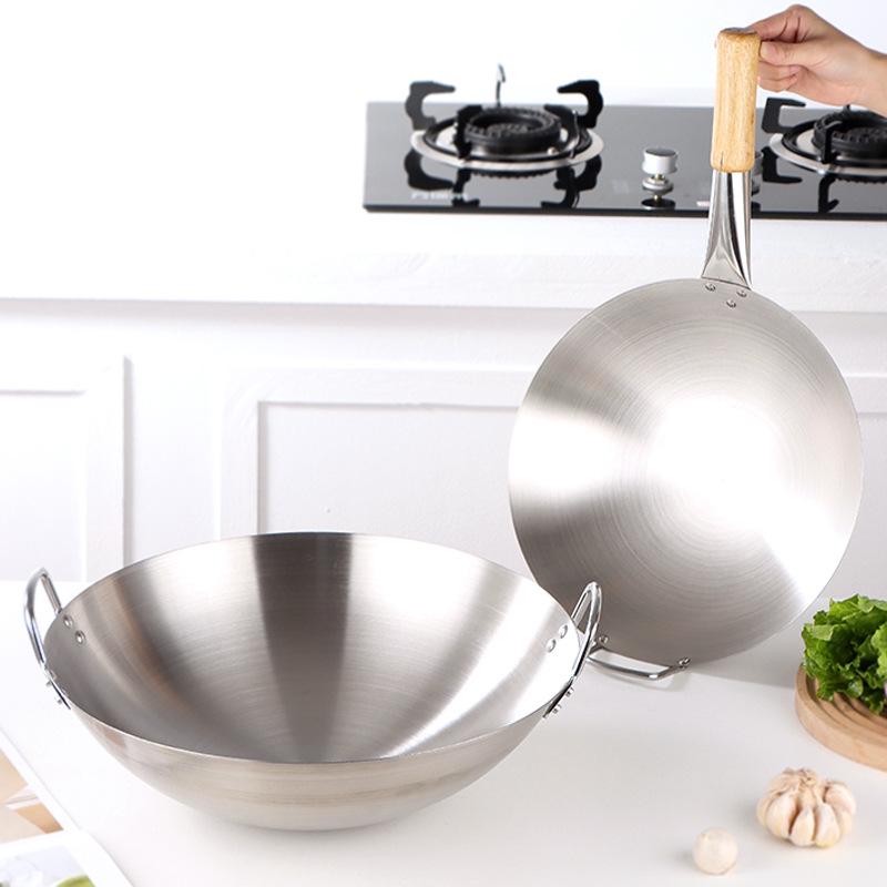 "Double-Ear Stainless Steel Frying Pan - Large, Round Bottom, Single Handle, Ideal for Household and Restaurant Gas Stove Use"