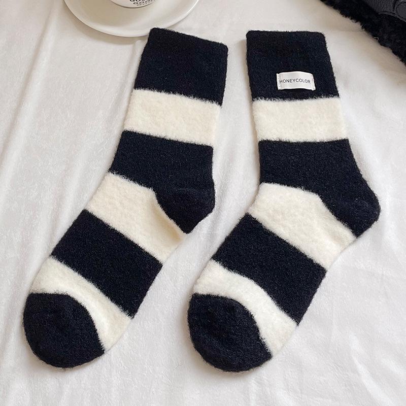 Australian Velvet Mink Velvet Warm Cotton Women'S Socks Thickened Warm Black And White Panda Cloth Label Women'S Medium Tube Socks Home Socks