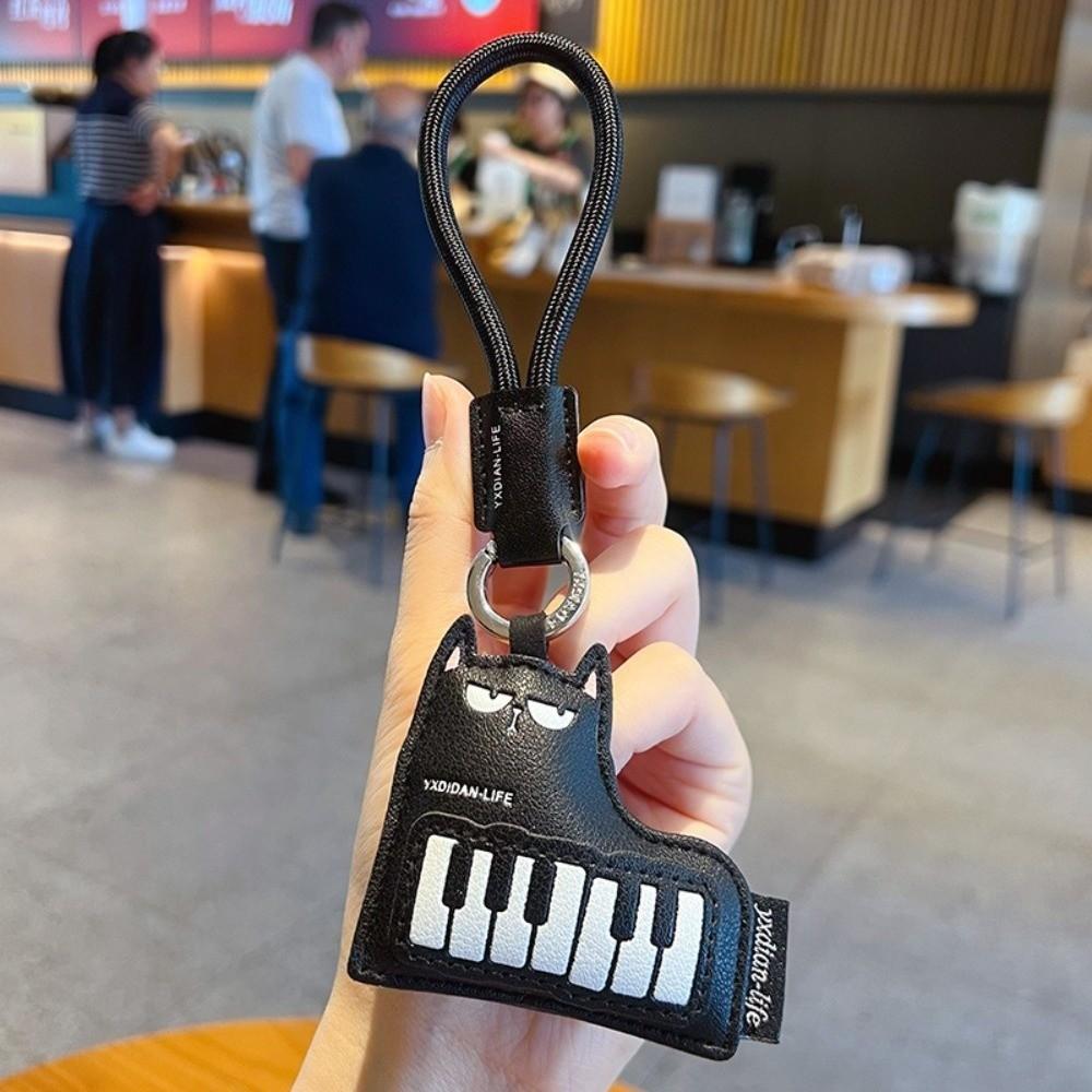 PU Leather Cartoon Violin Keychain with Carabiner PU Leather Keychain Music Lovers Gift