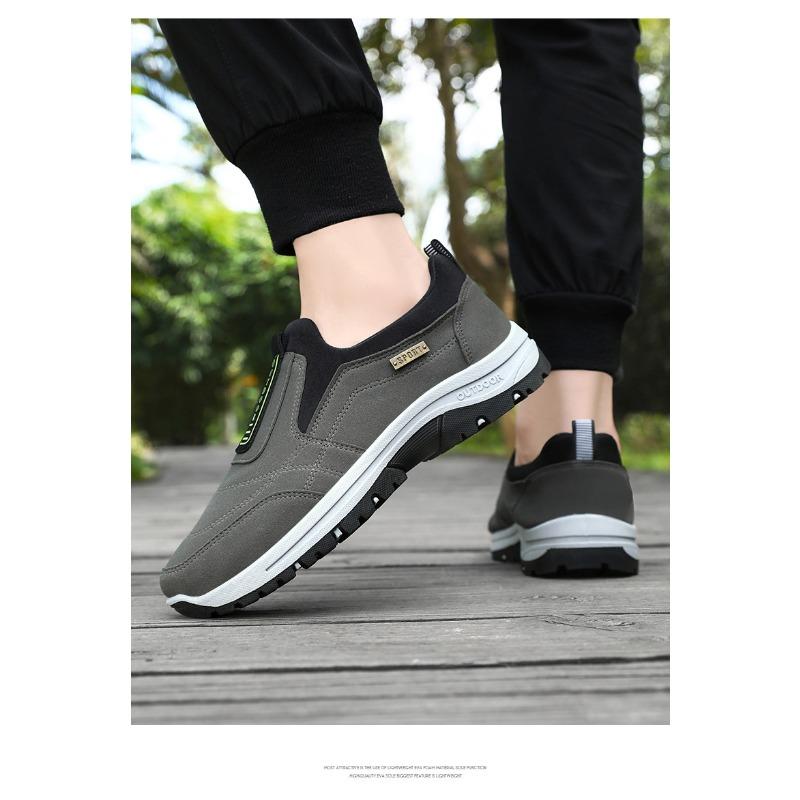 Men's Sports Shoes with Soft Soles, Dad's Shoes, One-piece Style, Suitable for Middle-aged and Elderly People for Walking.
