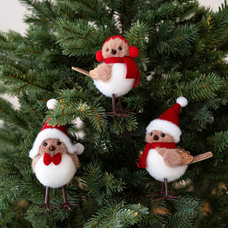 Winter Bird Figurines Decor Realistic Fake Birds With Hats For Christmas Tree Table Home Effortless Holiday Decorations