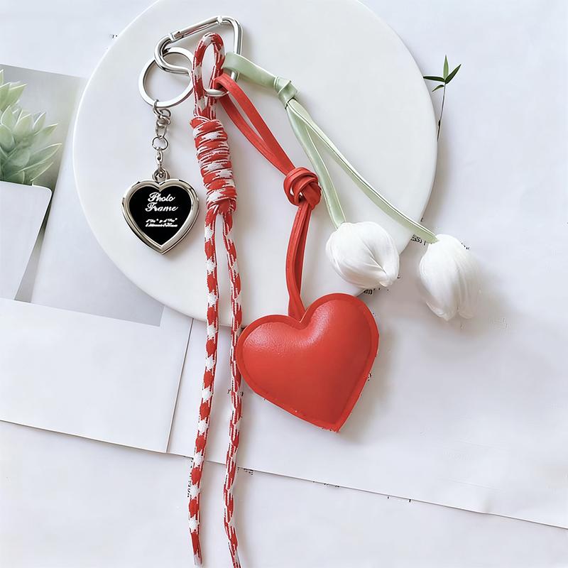 Luxury Charm Tassel Love Heart Creative Handmade Bowknot Keychain Cute Glossy Keychain Bag Accessories