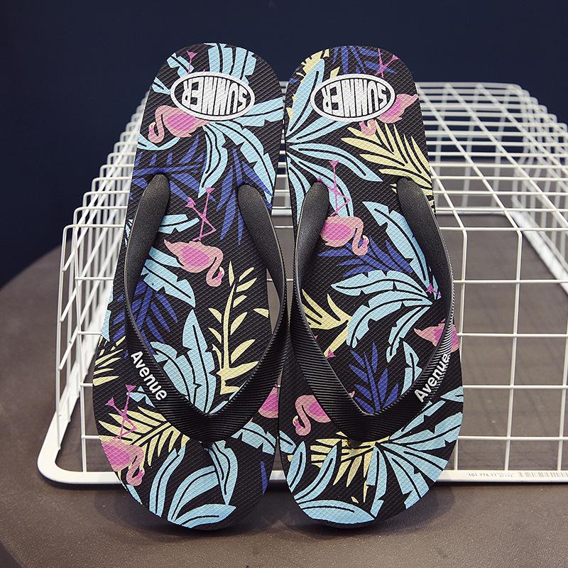 Men's Trendy Non-Slip Outdoor Beach Flip Flops for Summer