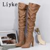 Botas altas – Botas altas