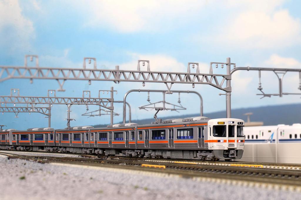 KATO N Gauge 313 Series 5000 Special Rapid Service Basic Set, 3 Cars, 10-1379 Model Train